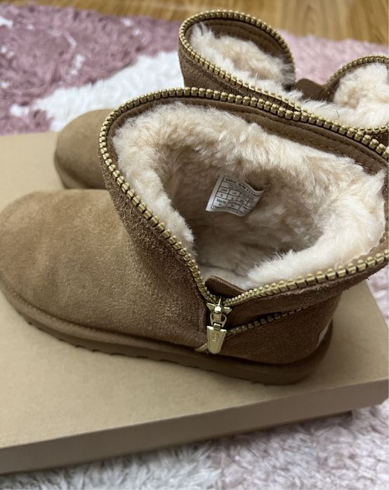UGG dama masura 36