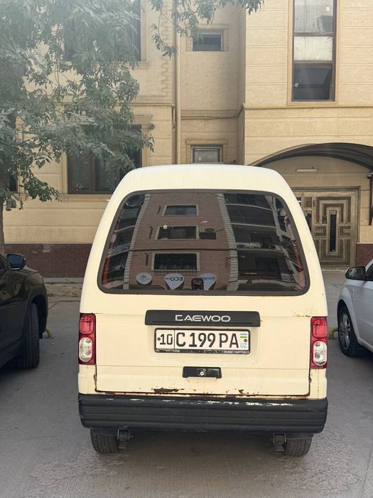 Damas Sotiladi 
Xolati zor. Qogani telda gaplashamz
Narxi:2.