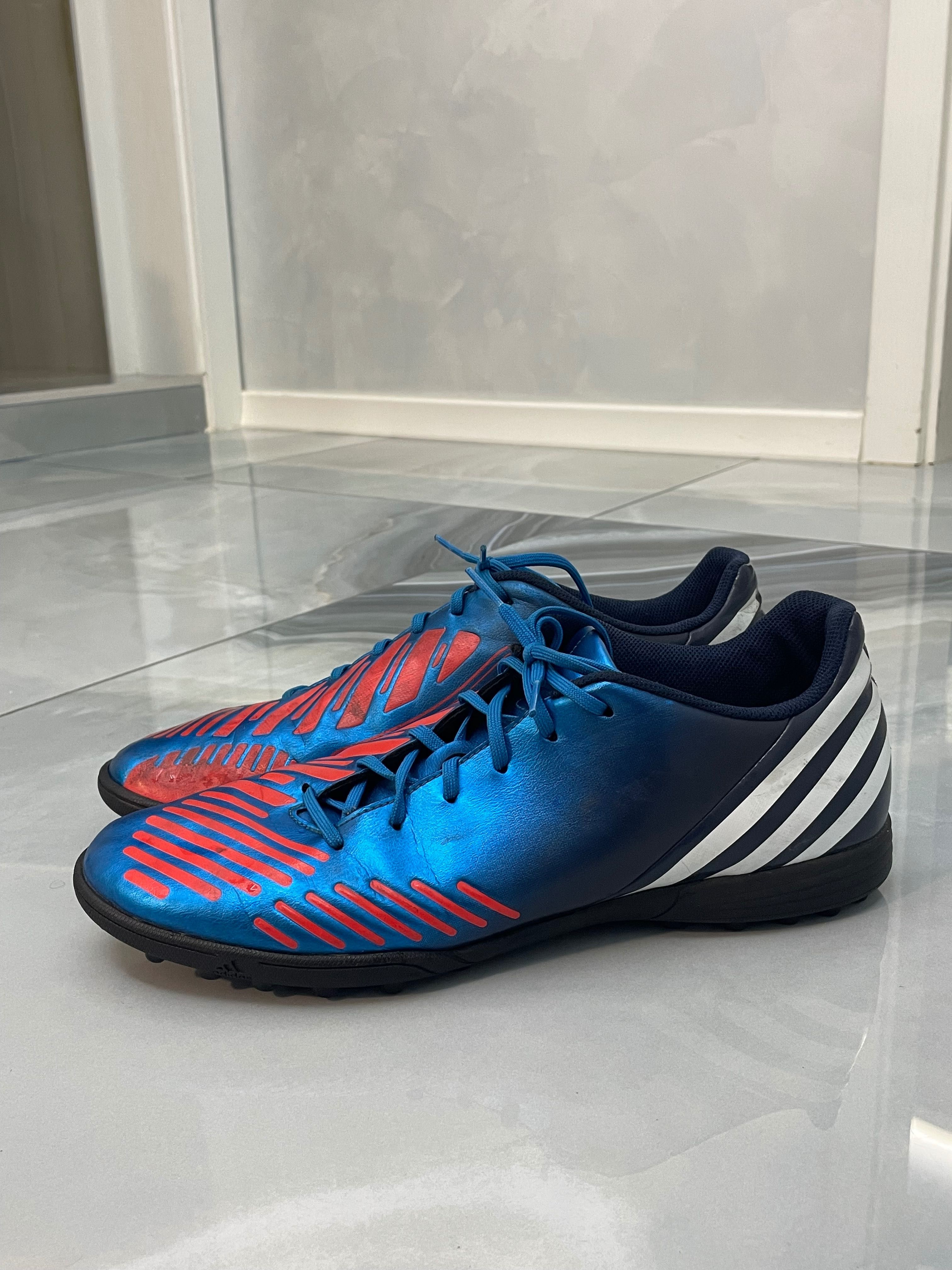 Бутонки Adidas Predator