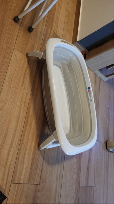 Cadita baie Primabobo, bej