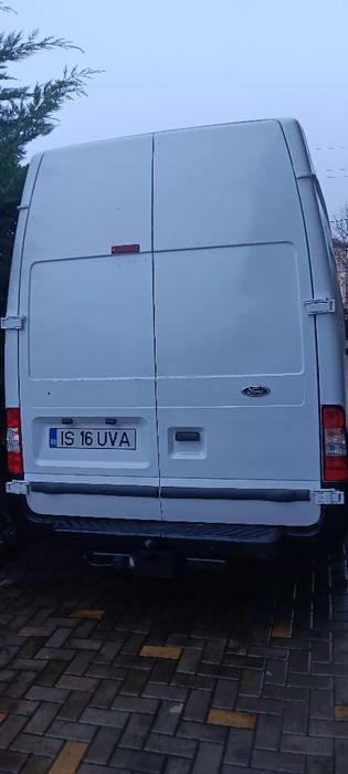 Vând autoutilitara marca Ford transit