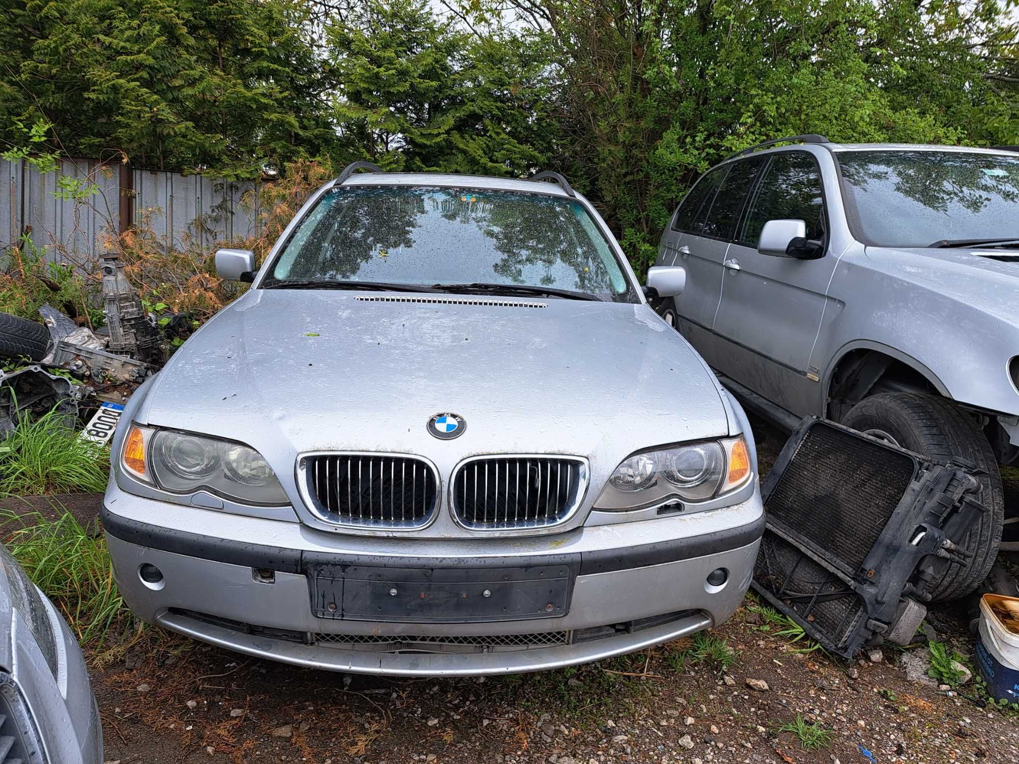 Продавам e46 330xi 231hp автомат facelift на части