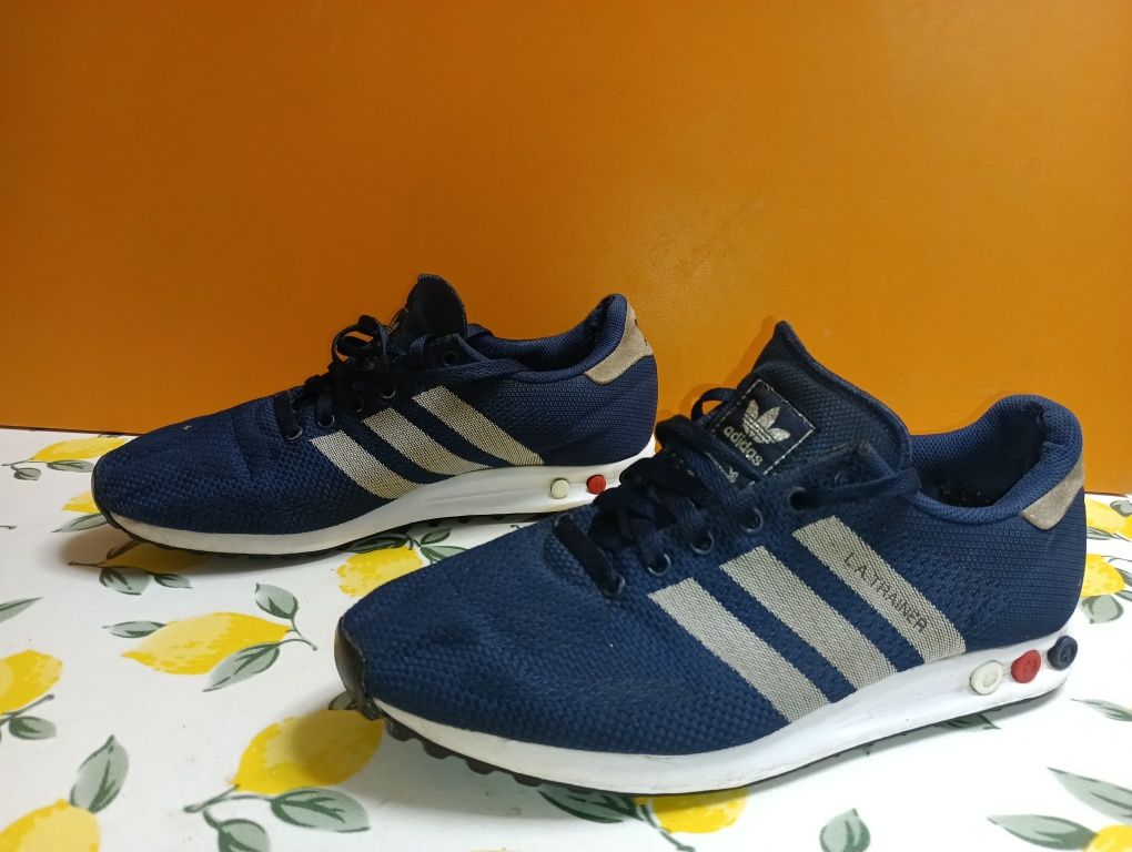 Adidas Trainer N 42,5 - 32 лв
