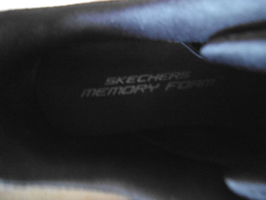 Дамски спортни обувки Skechers