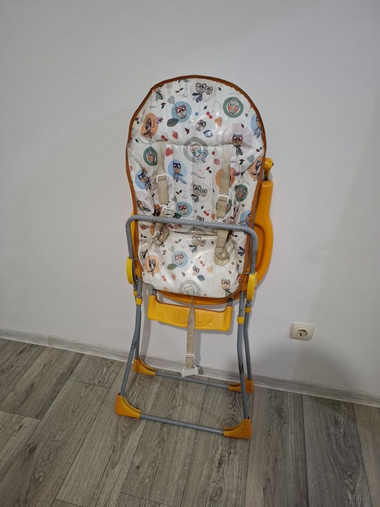 Продам детский стол