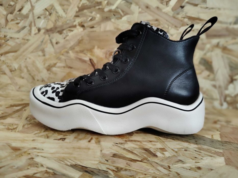 Vand ghete de dama Gryxx din piele naturala