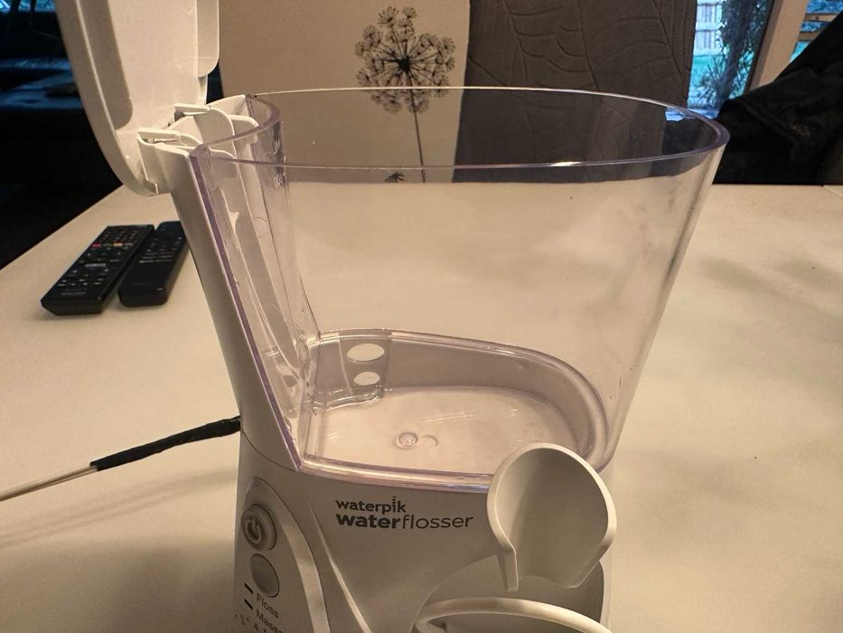 Oрален (зъбен) душ Waterpik WP-660EU Ultra Professional oral irrigator