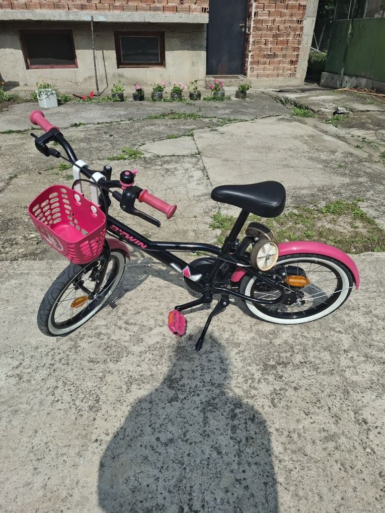 Продавам детско колело BTWIN 16