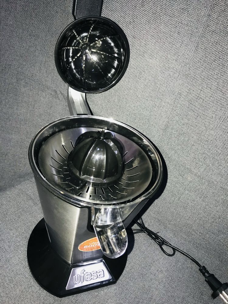 Сокоизтисквачка UFESA EX4950