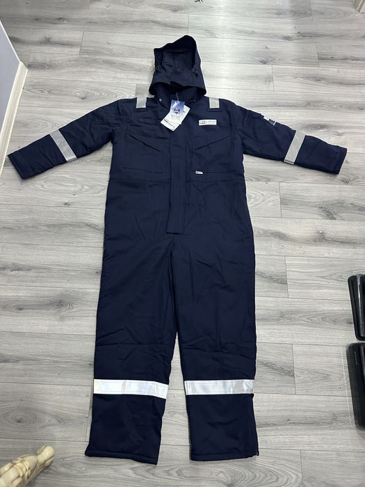 Продам зимние комбинезоны BORKIT