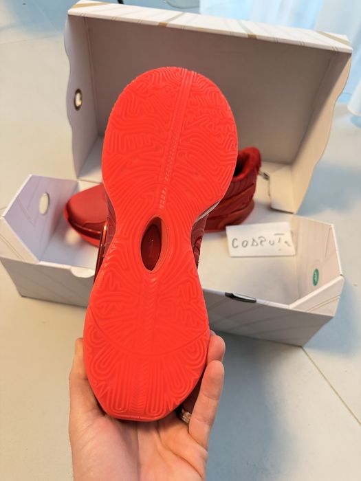 LeBron James XXI Gang Crimson