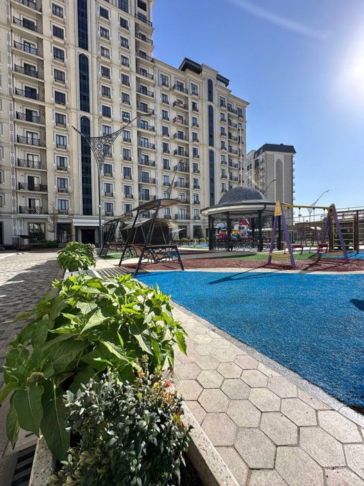 Продаётся КВАРТИРА 2/3/13 на 68м2 ЖК "Uzbegim" ул. Бабура, аэропорт