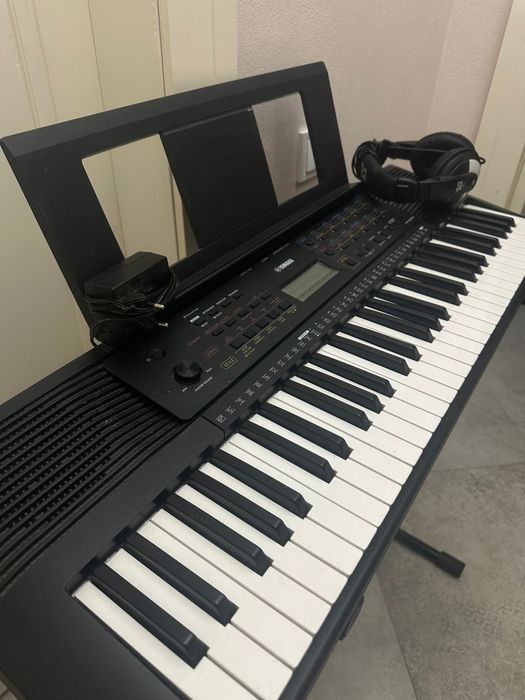 orga yamaha cu stativ