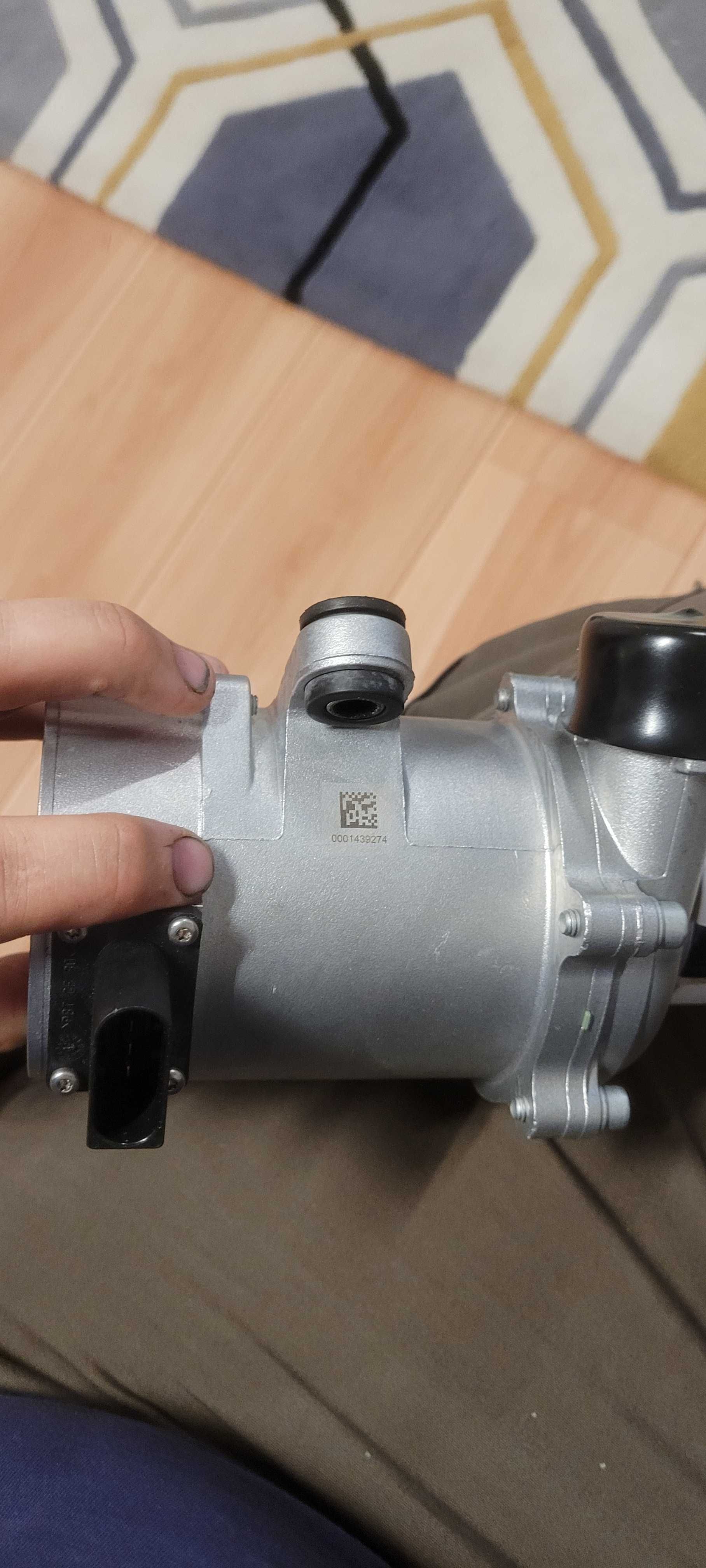 Комплект водна помпа SIL и термостат Mahle за BMW N20B20