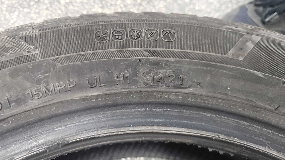 Set anvelope iarna 205 55 R15