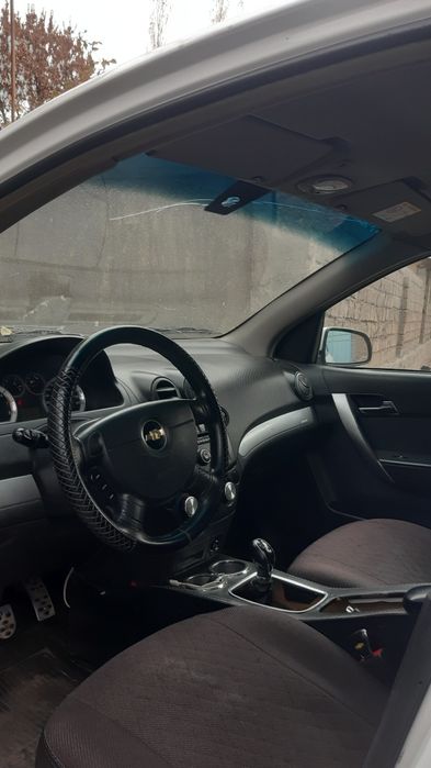 Нексия 3 сотилади