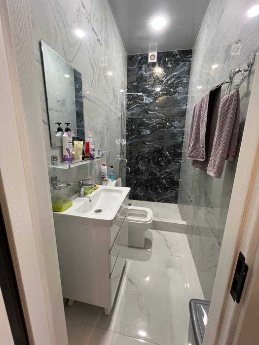 Рохат круг, махалля Олмос 2 этажный Дом-Коттедж 1.5 сот, 4 Комн,