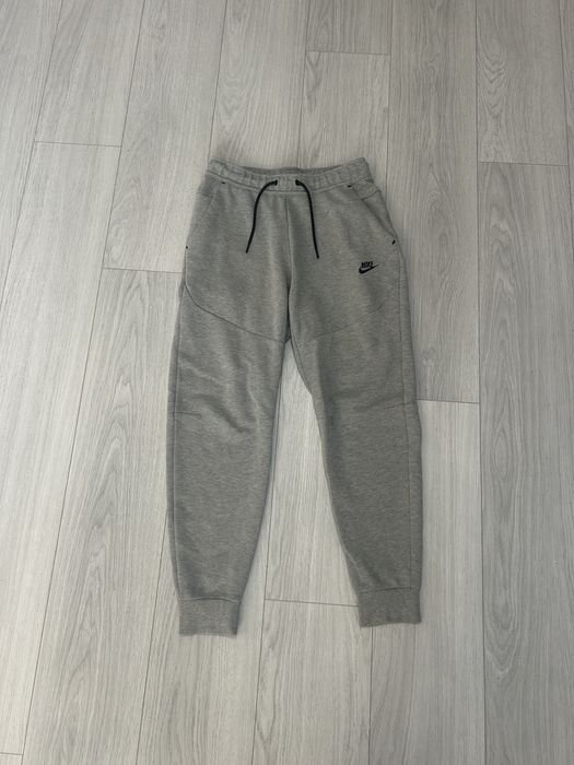 Nike tech fleece долница
