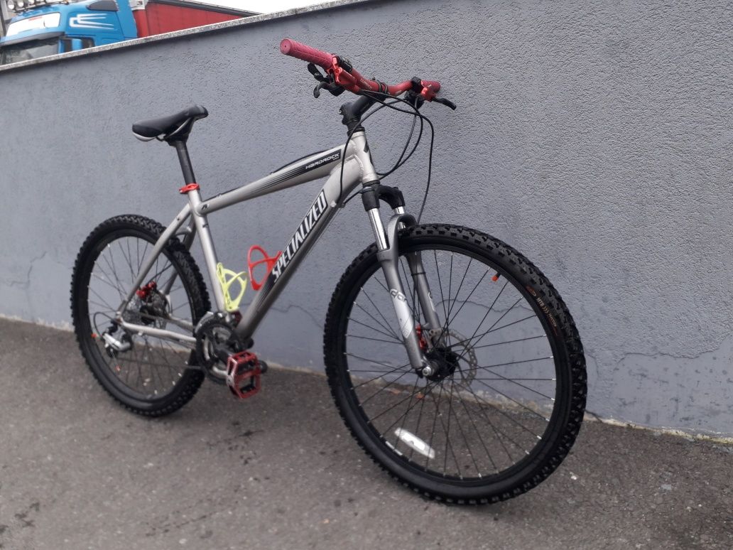 Bicicleta Hidraulica Specialized HardRock Sport Shimano Deore