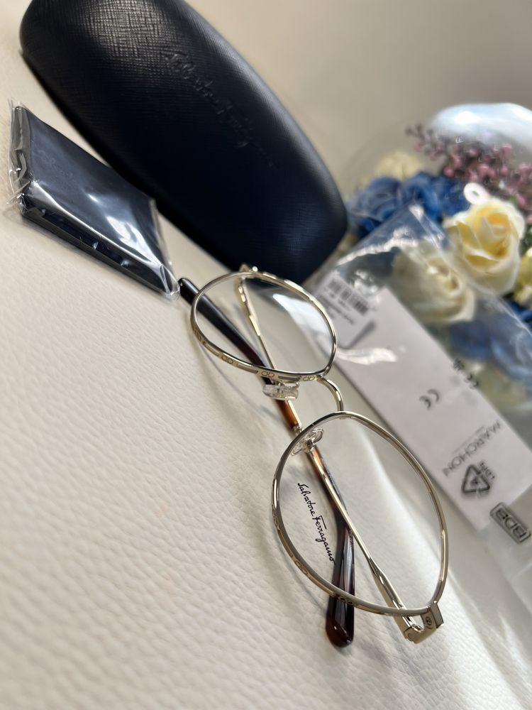 Salvatore Ferragamo SF2209 rame ochelari noi originali lentile