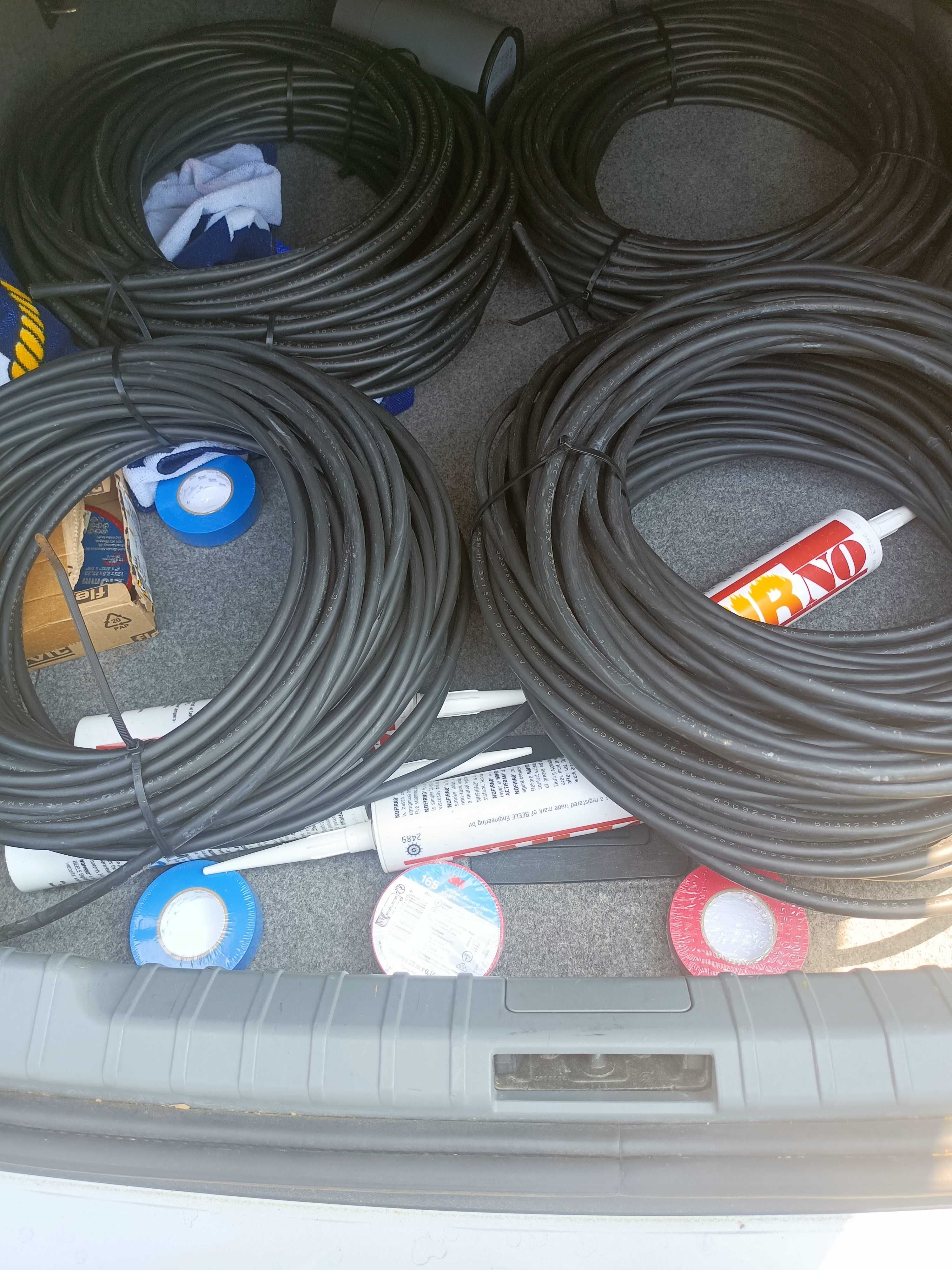 Vând cablu electric 3×1,5 și 3×2,5