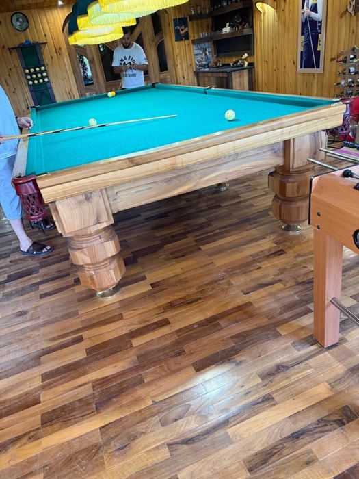 Бильярдный стол Орех