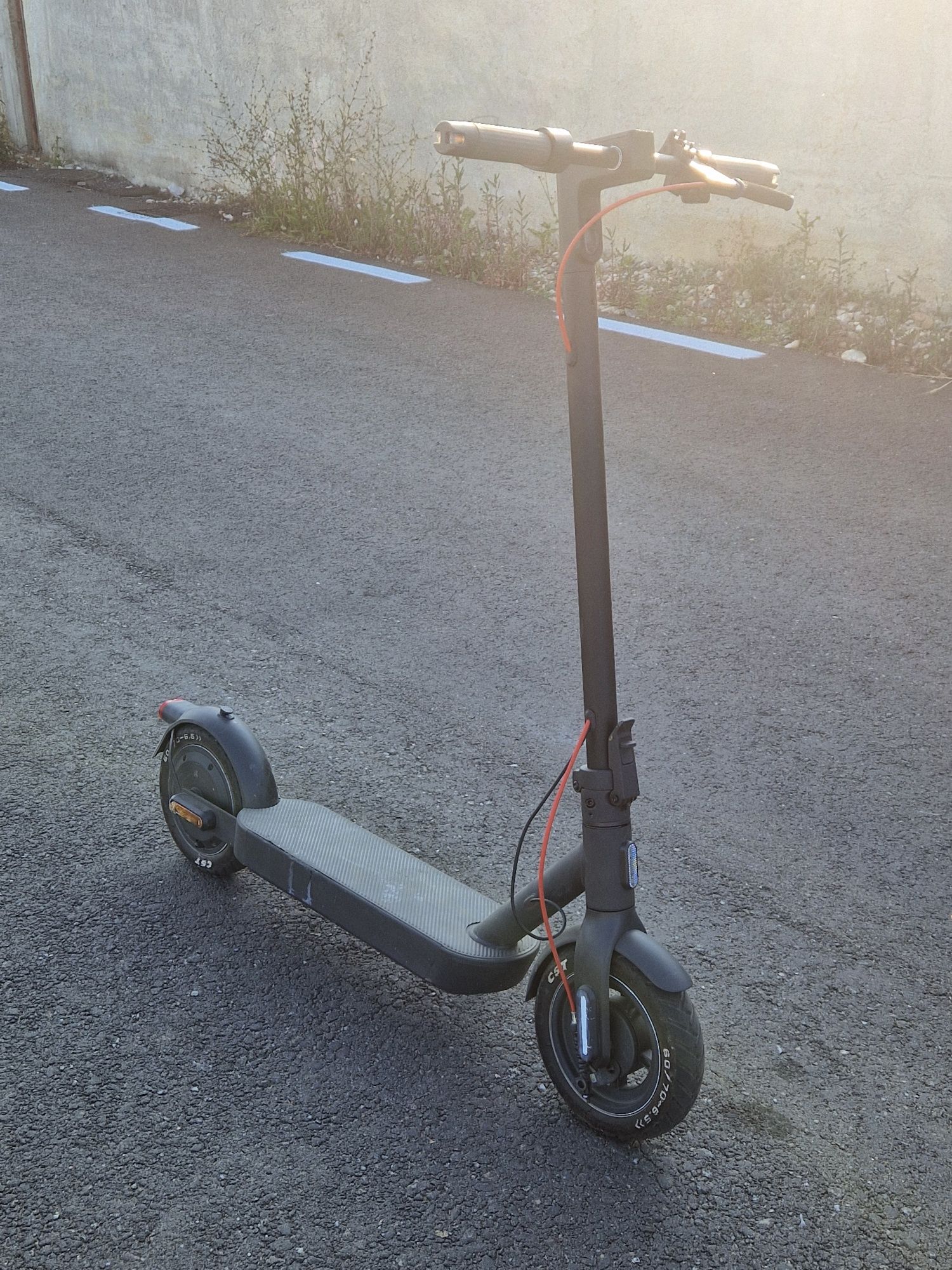 Trotineta electrica xiaomi 4 pro 2 generație