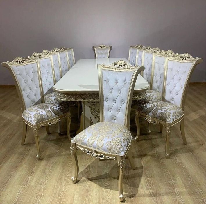 Цехдан жозибакор (хуррам) стол ва стуллар