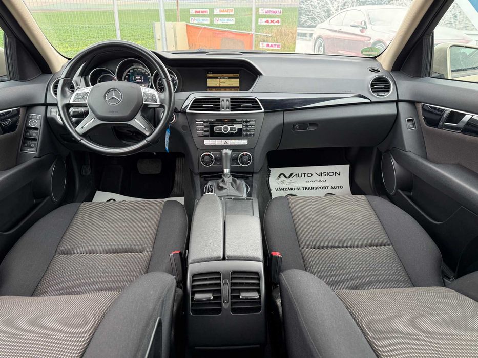 *RATE*Mercedes C180 Facelift 1.8Benzina 156CP 2011 Automata Km reali!