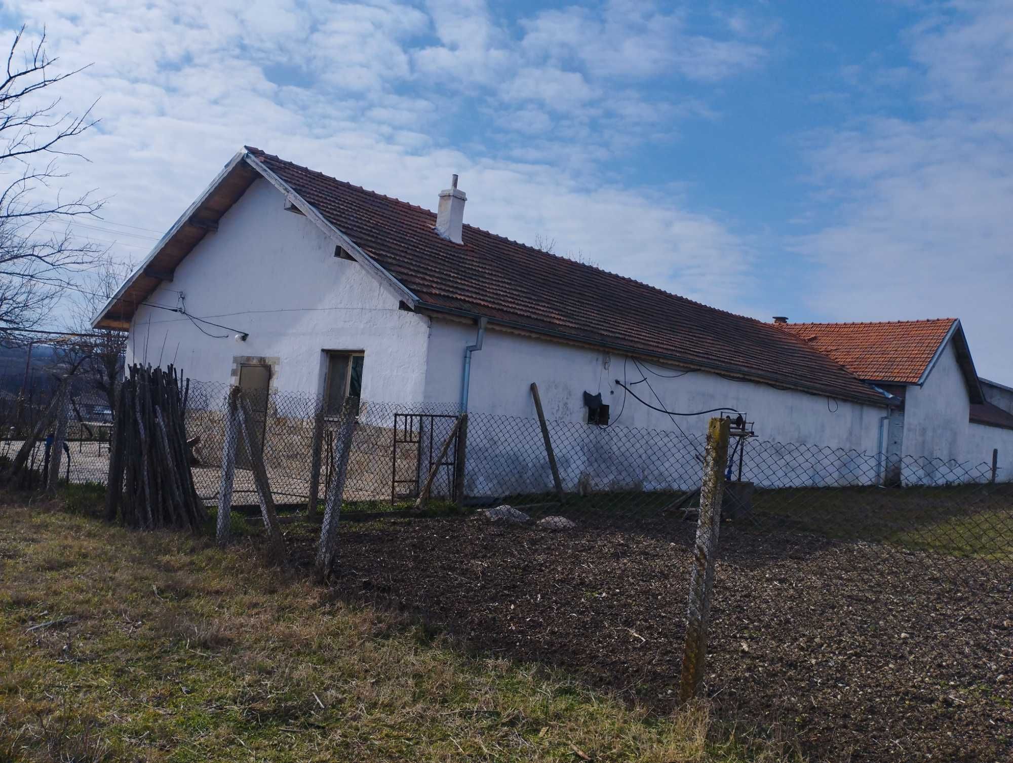 Къща на село топ
