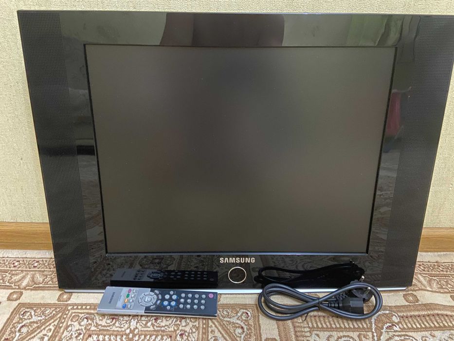Продам телевизор самсунг LE20S81B