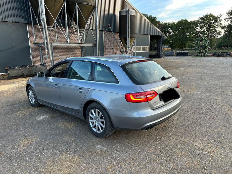 Audi a 4 recent adus