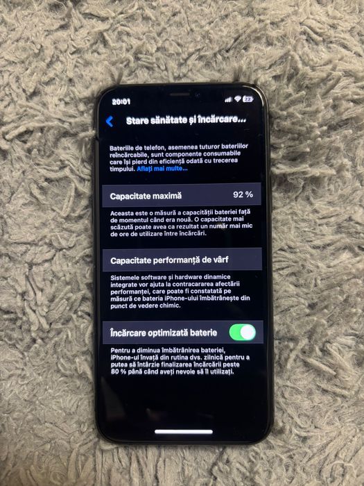 Vand iphone 11 pro stare perfecta