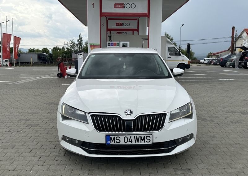 Skoda Superb 2,0 tdi 2017  accept variante !