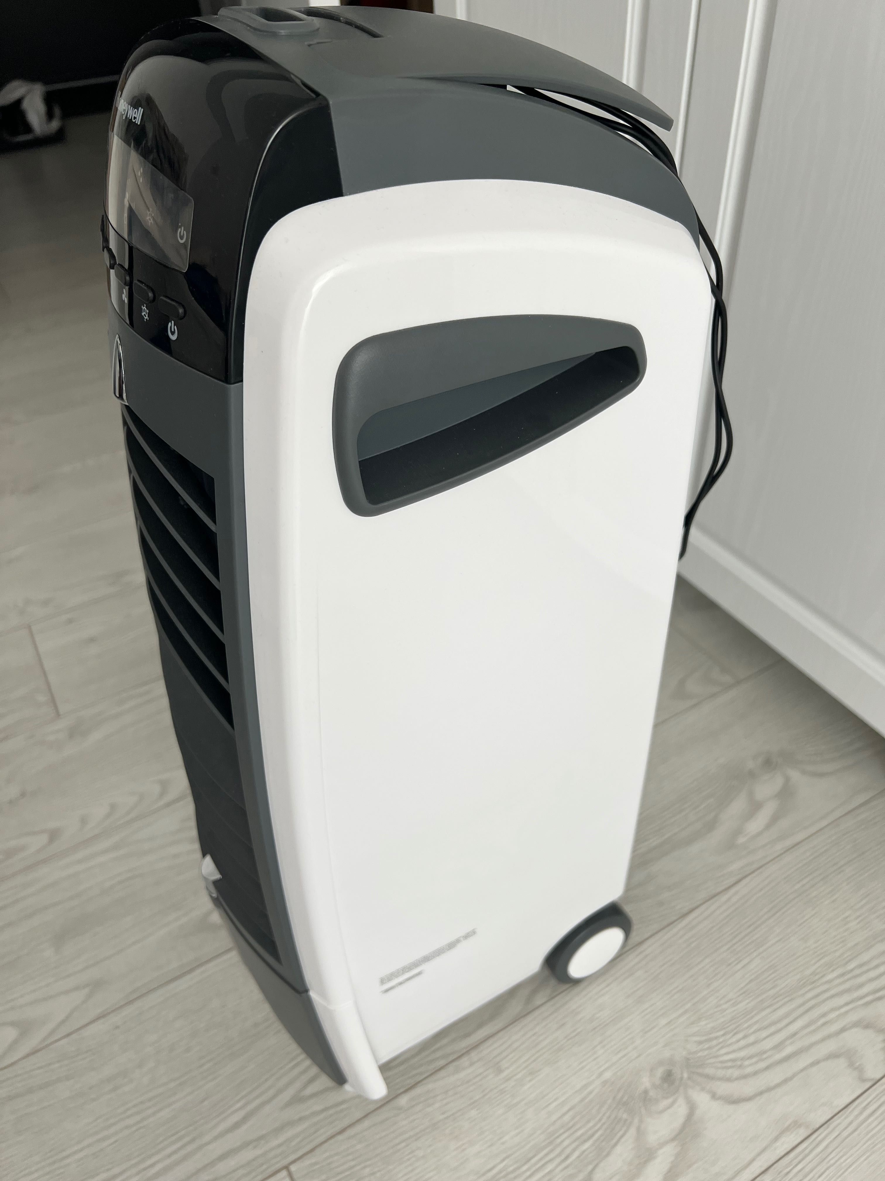 HoneywellES800I Răcitor de aer, ventilator, umidificator - telecomanda
