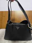 Дамска чанта Guess