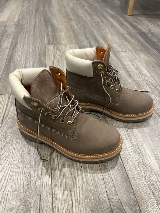 Кафяви зимни обувки