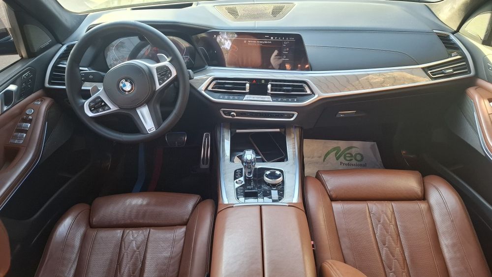 BMW X7 Xdrive 40i нисия. савдога. берилади