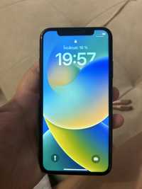 Vand iphone x  baterie 100%