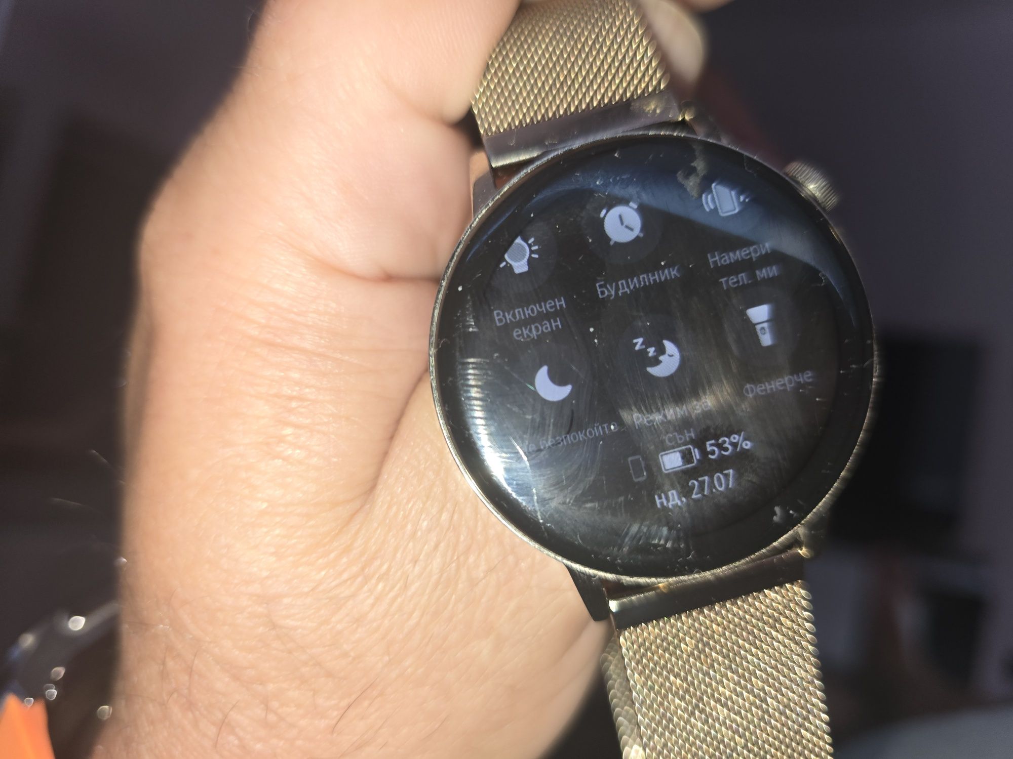 Продавам huawei gt 3 42mm дамския вариант