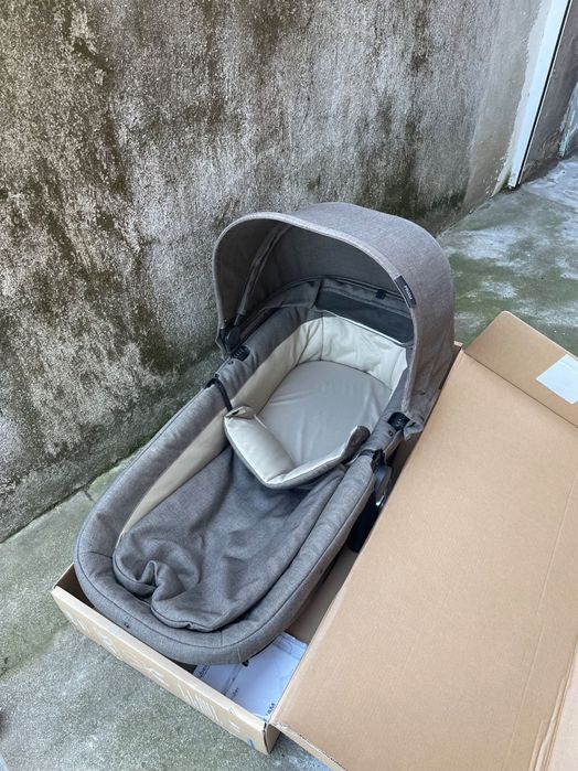 Cybex Priam  цвят каки модел 2021