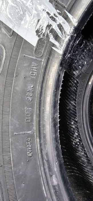 255 70 R 18 Bridgestone M+S