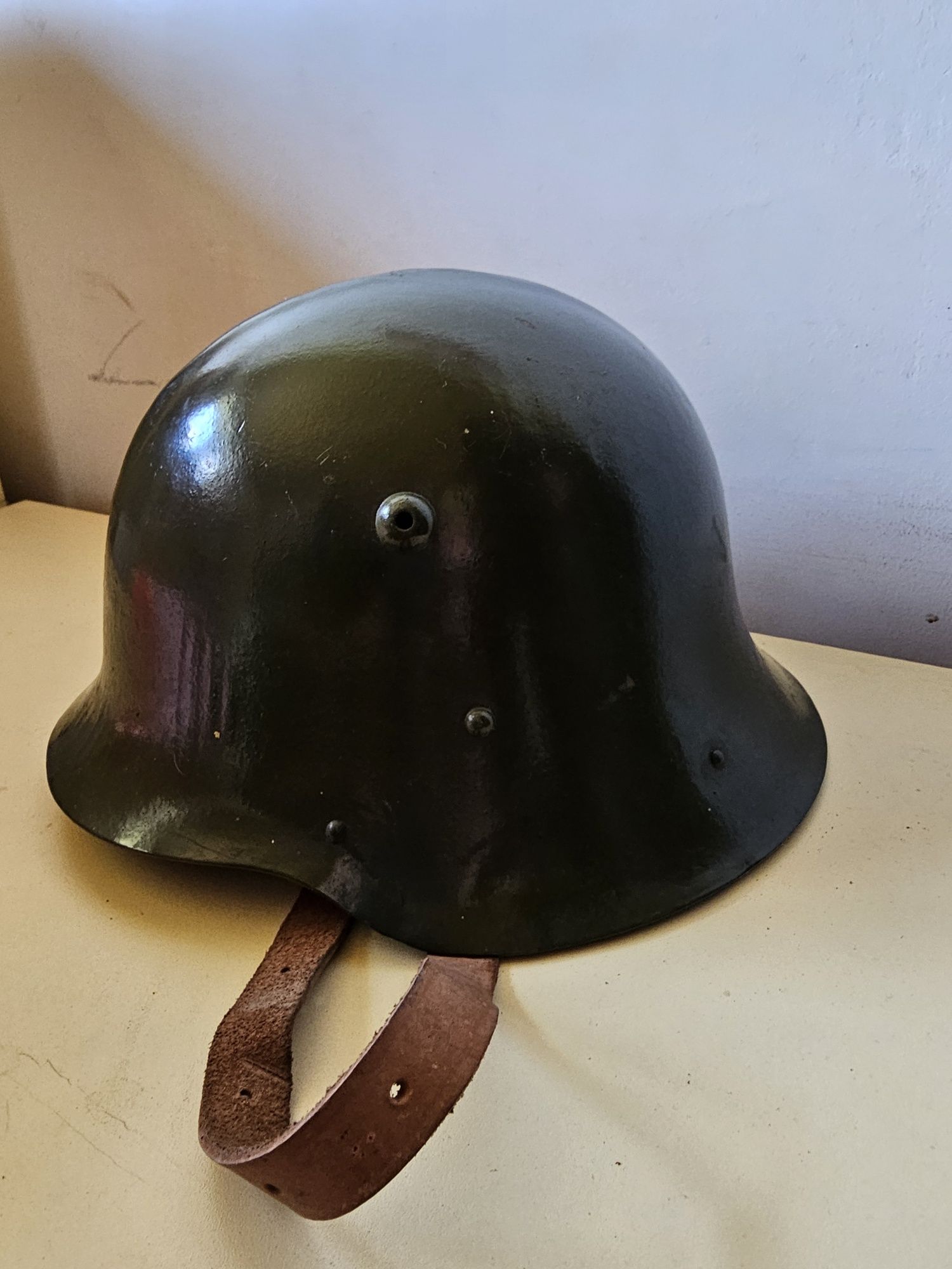 Българска военна каска