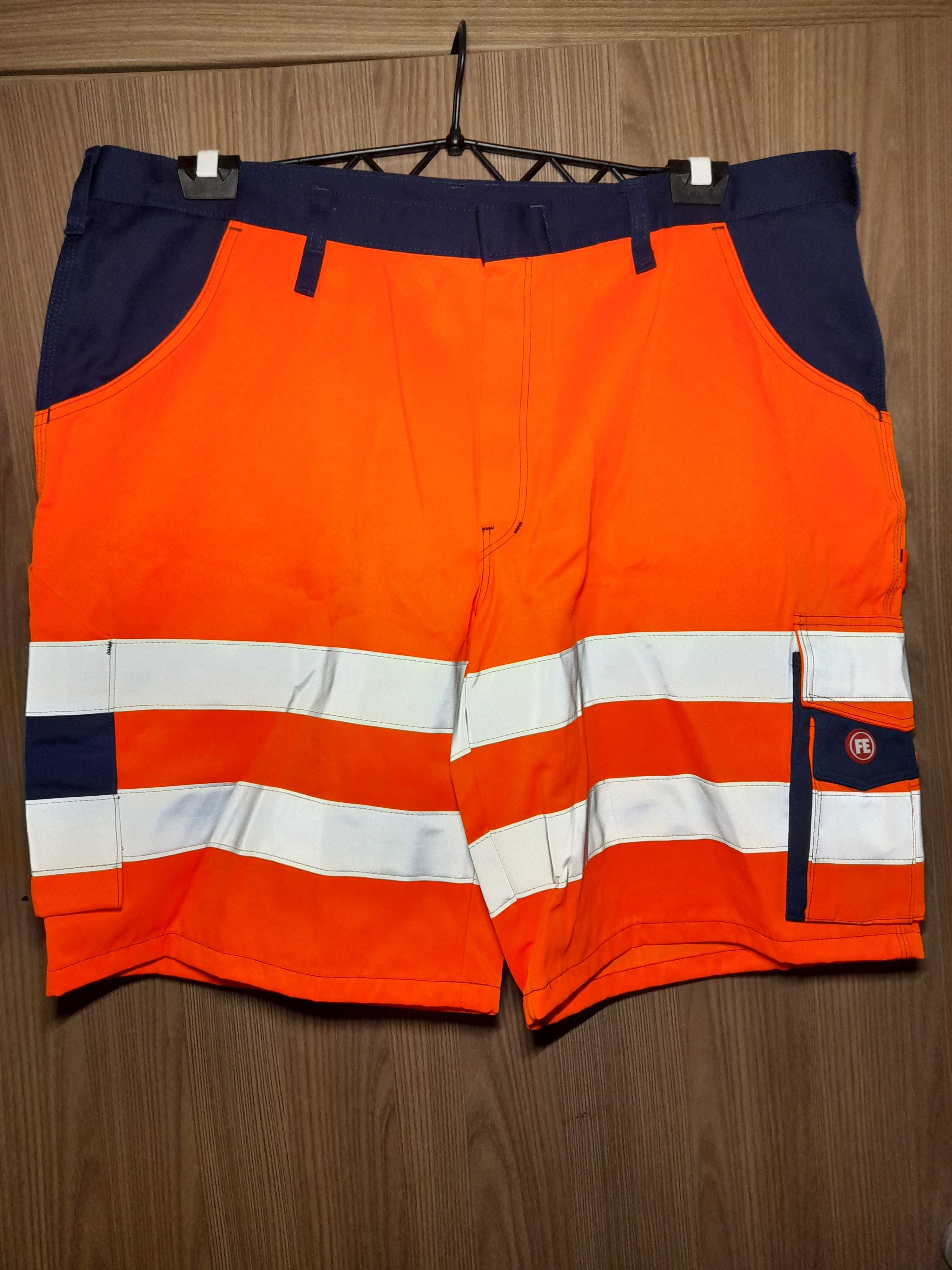 Pantaloni de lucru scurti Profesional Engel nr 60 Noi