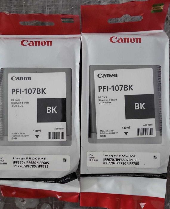 картридж Canon PFI 107 Black (130 ml)