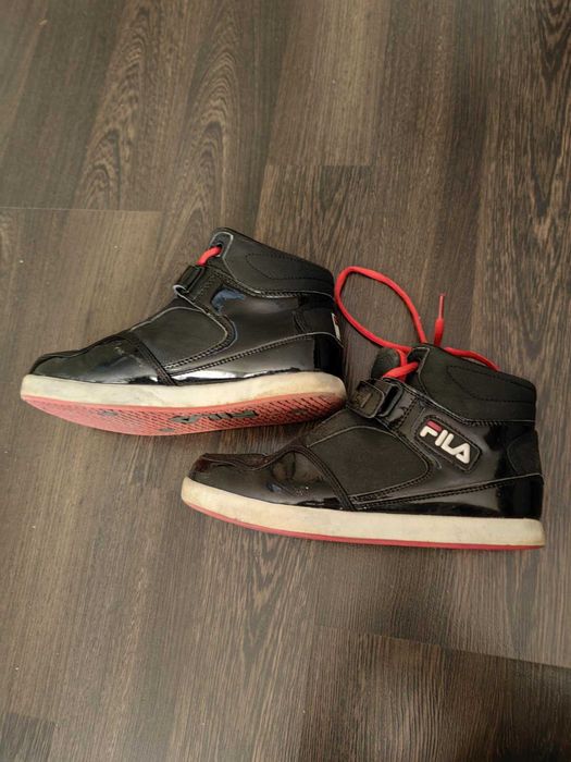 Оригинали маратонки чифта 20лв.