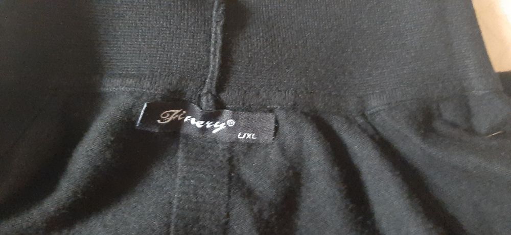 Bluza noua cu eticheta marimea L/XL