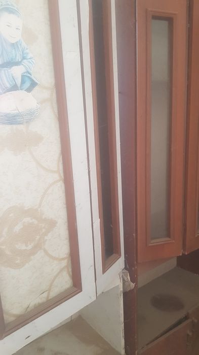 Eski shkaflar sotiladi