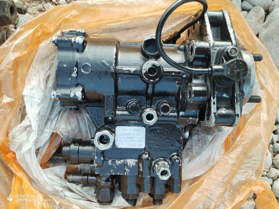 ТНВД BOSCH электронный состояние отличное