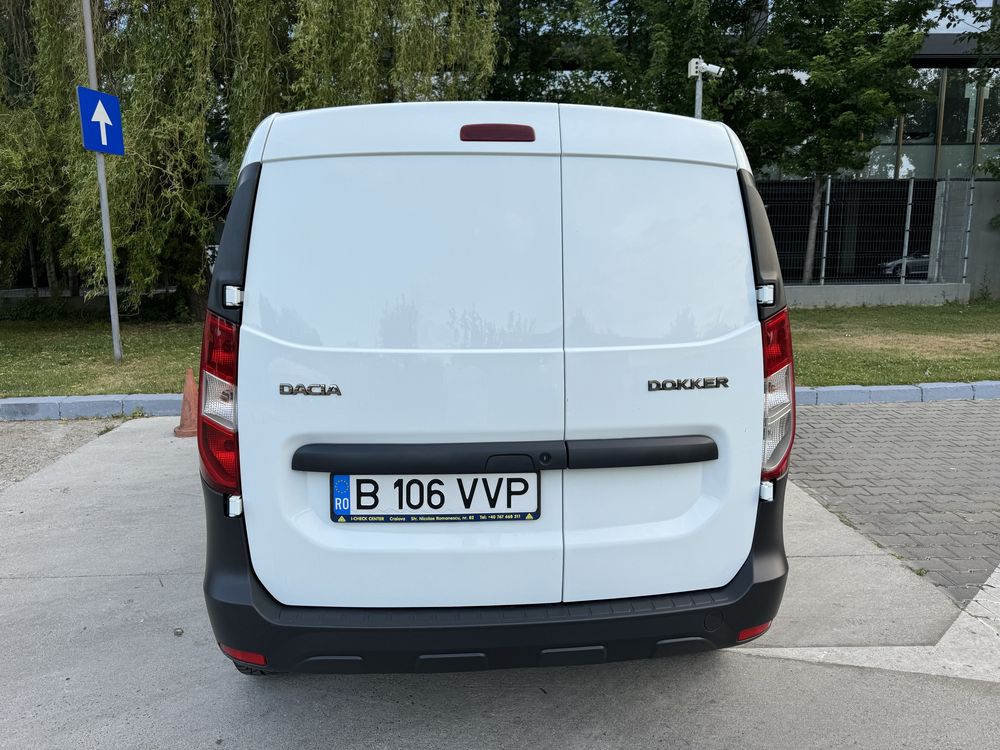 Dacia dekker an fab 2020 motor 1.3 benzina 6+1 viteze.tva deductibil!!
